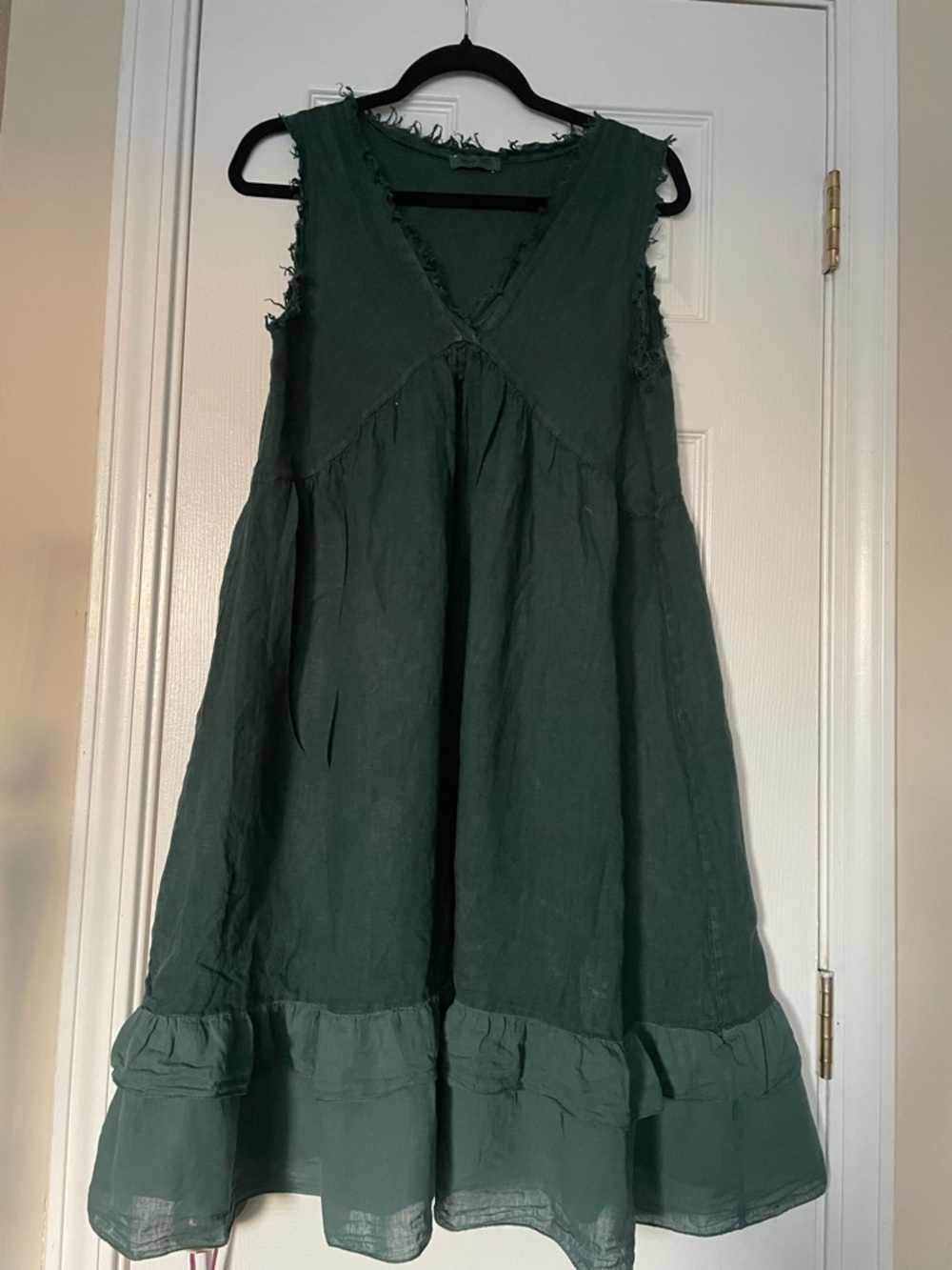 Meo Meli Sleeveless V-Neck Dark Green Ruffle Linen Dress